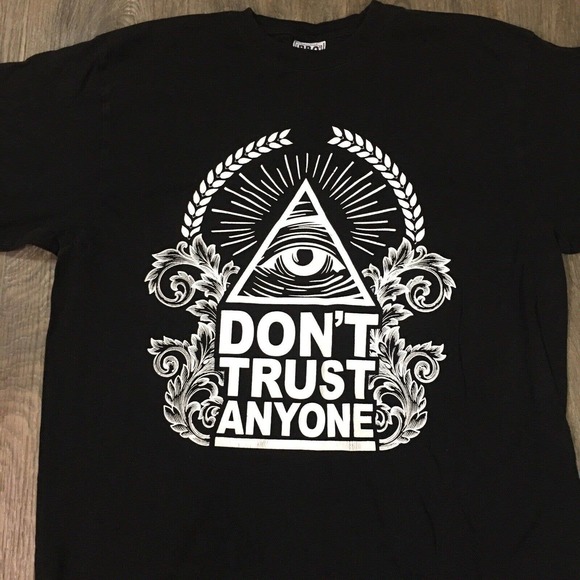 Pro Cali Men Black Tee Don't Trust Anyone Illuminati Eye Shirt Cotton 2XL Tall - Picture 2 of 8